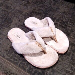 Coach Hamilton Beige  Faux Fur Flip-flop  Flat Thong Sandals  Women's Sz 8
